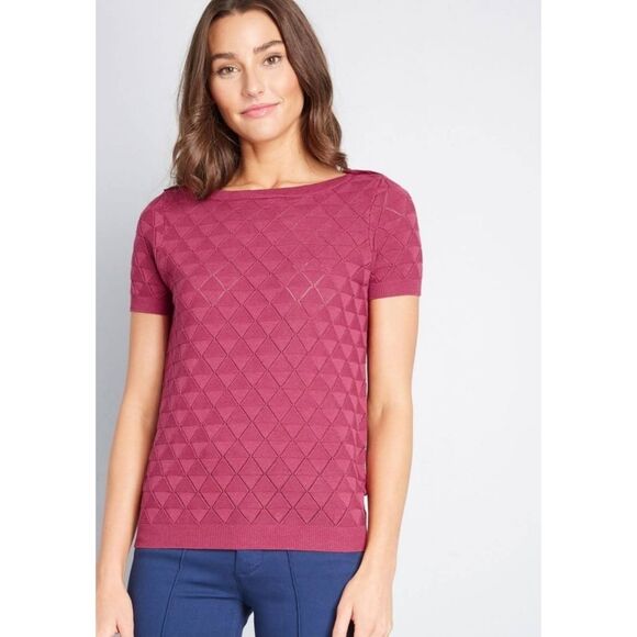 Modcloth Short Sleeve Textured Sweater, Size Mauve, Medium, Excellent Condition - Picture 13 of 15